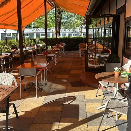 Und Restaurant Zeus *