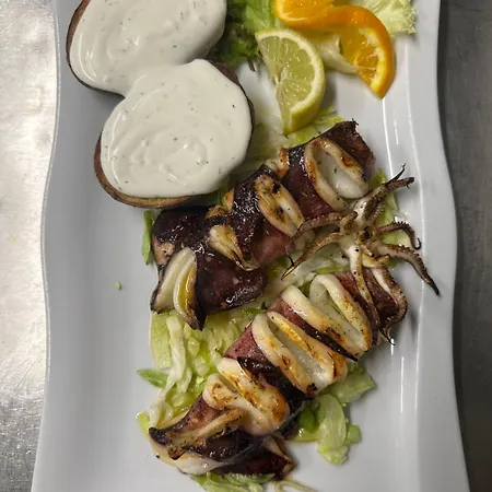 Hotel Und Restaurant Zeus Wolfsburgo