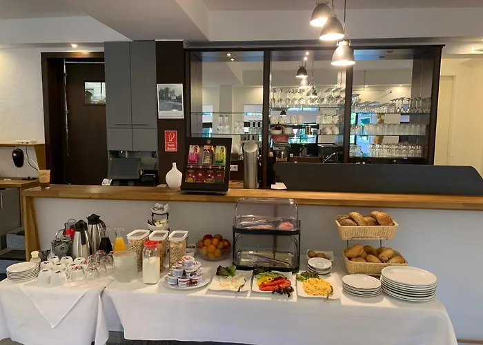 Hotell Und Restaurant Zeus Wolfsburg